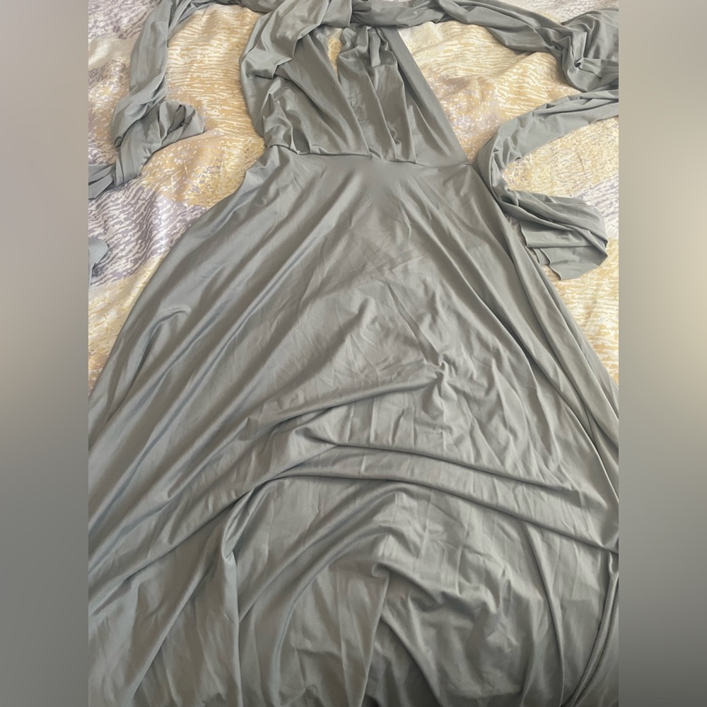 Henkaa Convertible Dress in grey